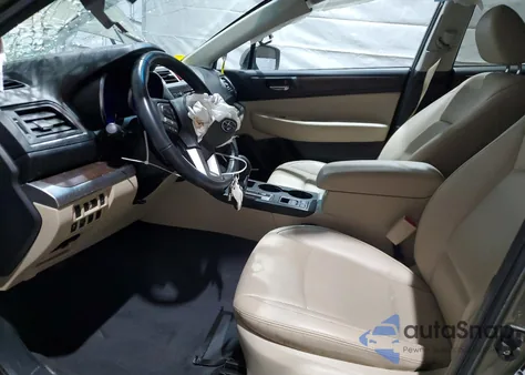 2016 Subaru Outback 2.5I Limited z USA, uszkodzony, nr VIN 4S4BSALC8G3221641